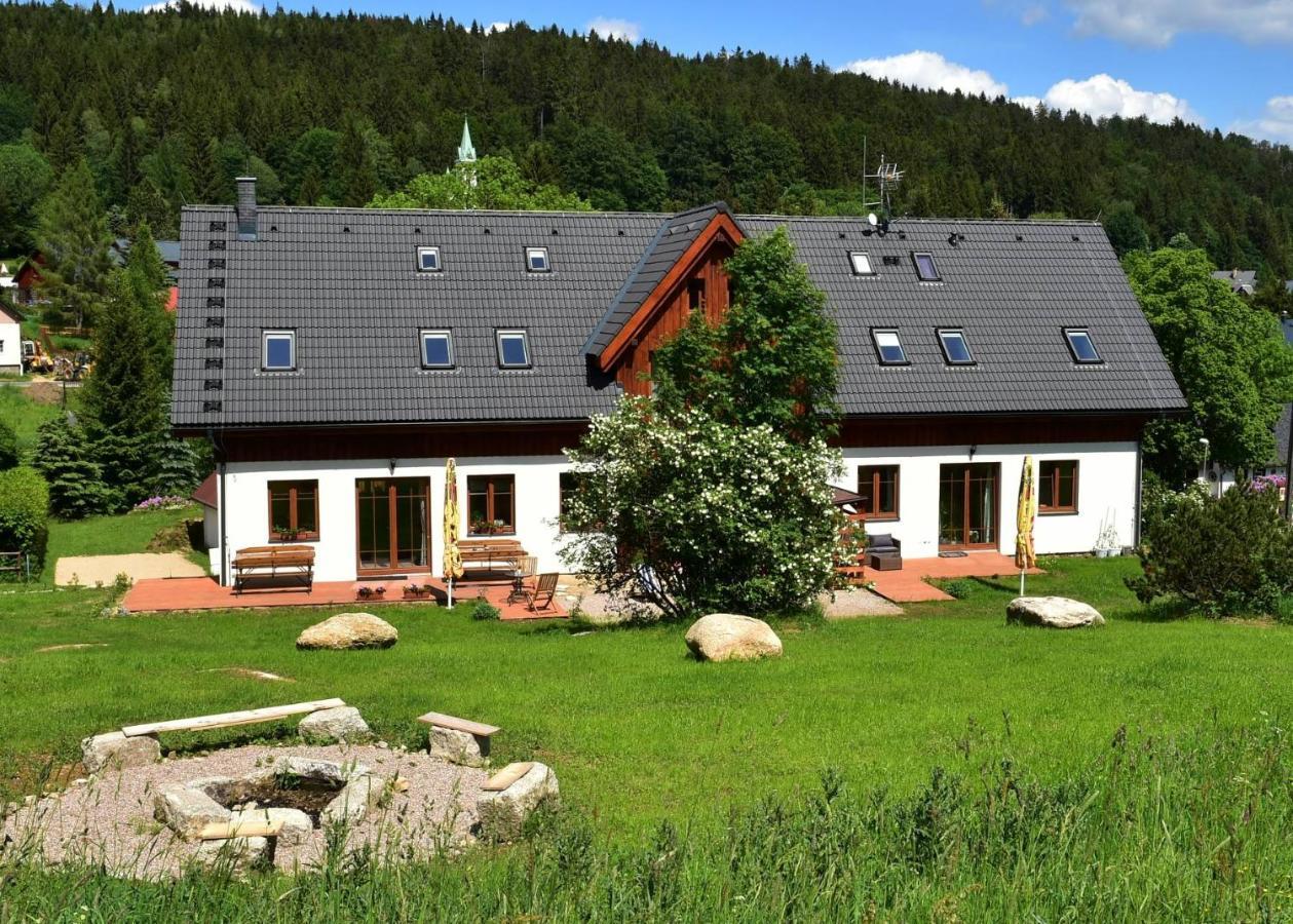 Penzion Jizerská Malina Bedřichov Esterno foto